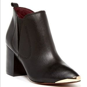 Report Signature “Toby” Leather Bootie - 9